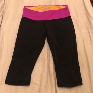 New balance crop pants